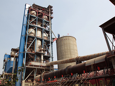 回转窑主机装备在山东枣庄泉头集团日产5000吨水泥生产线使用现场